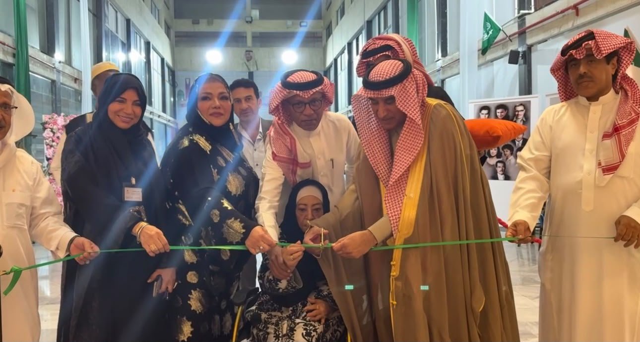 وزير الاعلام